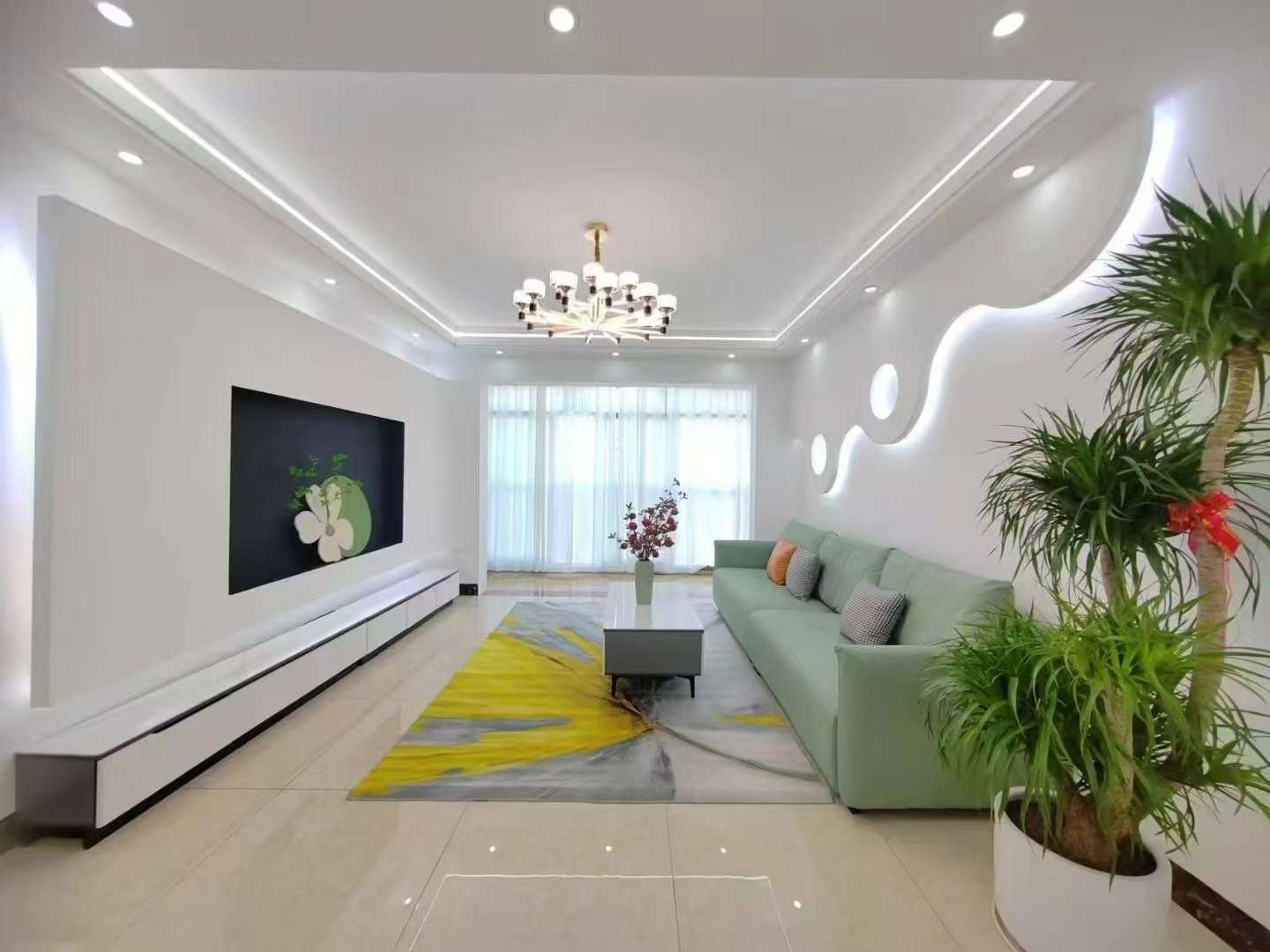 美兰国际全新装修南北通双阳台三房58.8万拎包入住