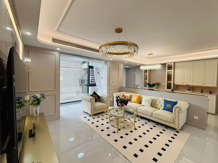 三胜印象126平房东自装9.5成新